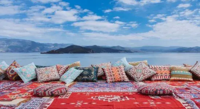 Lugu Lake Flower House Love Song Rongyi Lake View Hotel, Prenota Hotel Hotel a Lijiang con piscina, Piscina