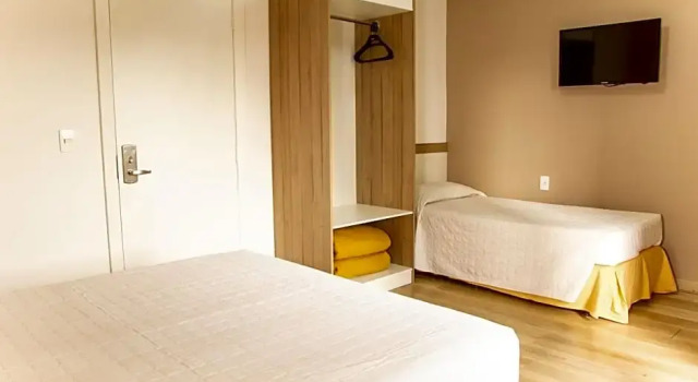 Номер Deluxe Bristol Upper Residence Hotel
