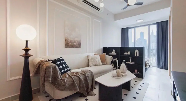Апартаменты Deluxe c 1 комнатой с балконом и с видом на город NaiBnB in The Colony by Infinitum