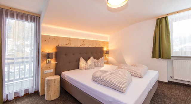 Семейные апартаменты с 2 комнатами с видом на горы Vizensn Living