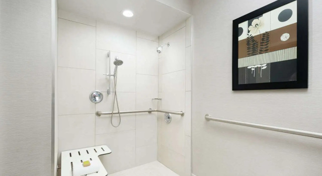 Номер Standard DoubleTree by Hilton Colorado Springs