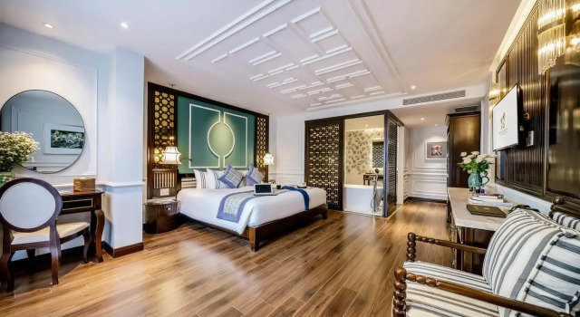 Двухместный люкс Le Pavillon Hoi An Gallery Hotel & Spa
