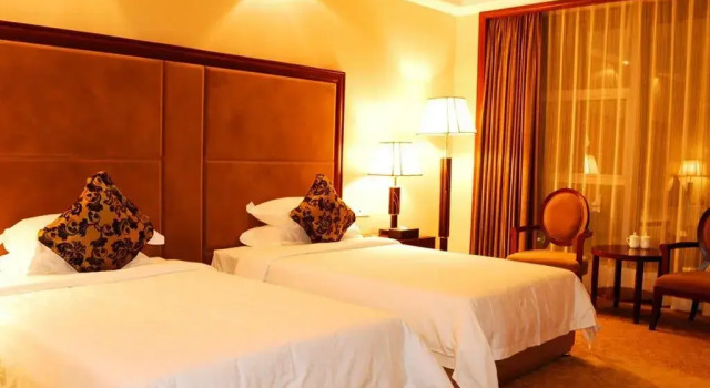 Fuyang Xinliangdian Hotel, Book Hotel Hotels in Fuyang with Parking, Parking