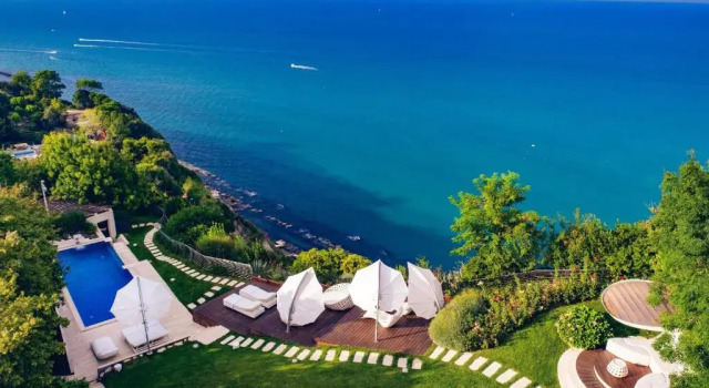 Вилла с 6 комнатами Villa del Conero