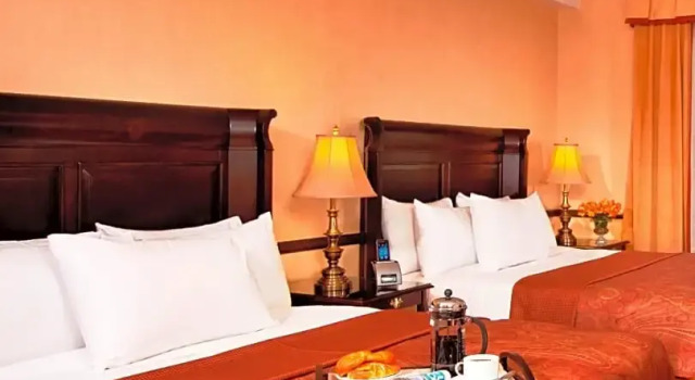 Четырёхместный номер Standard Ayres Suites Mission Viejo - Lake Forest