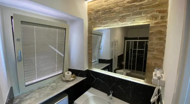 Номер Deluxe Red House Accomodation Potenza Picena