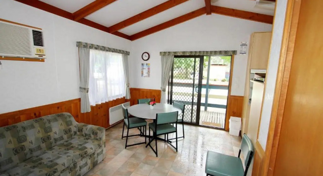 Wangaratta Caravan Park, Buchen Sie Hotel Wangaratta Victorian High Country