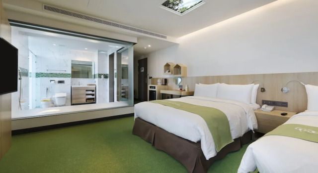 Четырёхместный номер Deluxe CHECK inn MAGI Kids Hotel