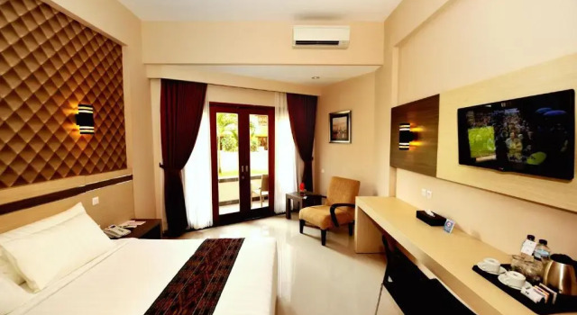 Двухместный номер Standard с красивым видом из окна Lombok Raya Hotel
