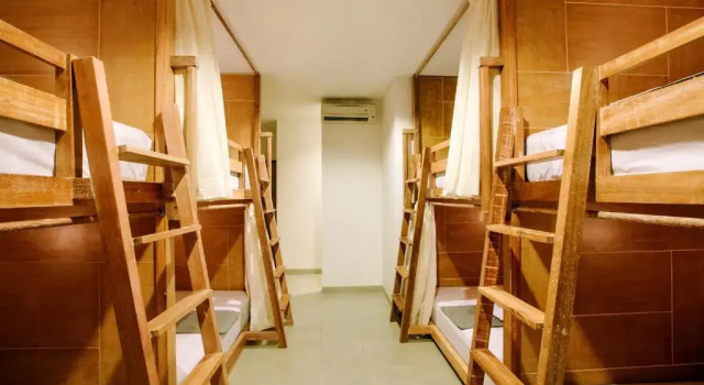 Кровать в общем номере Lokal Bali Hostel