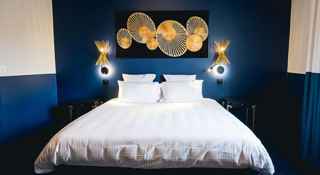 Полулюкс Hotel SaintChristophe Houdan