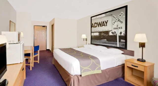Номер Standard Super 8 by Wyndham St. James