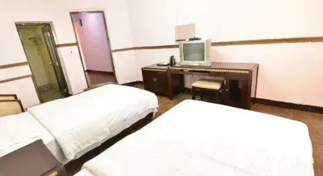 Номер Standard Guilin Linfeng Inn