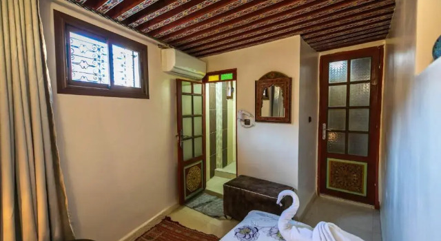 Номер Economy Riad El Ouedghiri