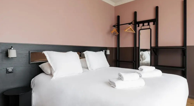 Номер Superior Frenchdoor Orléans Arago