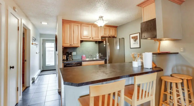 Апартаменты Silverthorne Condo w/ Lake Views: 10 Mi to Skiing!