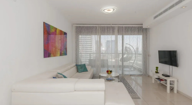 Superior & Spacious.over TLV Mall, Забронировать Отель Тель-Авив Тель-Авивский округ, рядом с Синематека