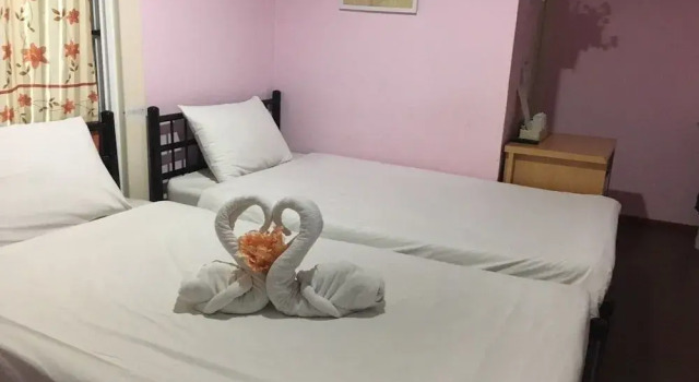 Chomtawan Home, Забронировать Гостевой дом Гостевые дома Банхатчао-Самран, Гостевой дом