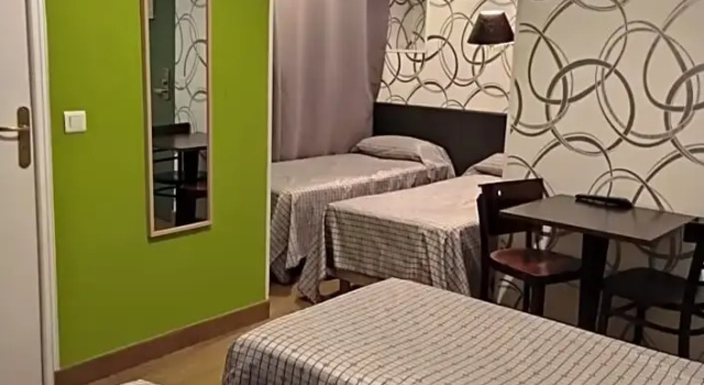 Четырёхместный номер Standard Caulaincourt Montmartre by Hiphophostels
