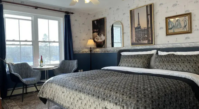 Двухместный номер Standard с видом на озеро Surfside Inn