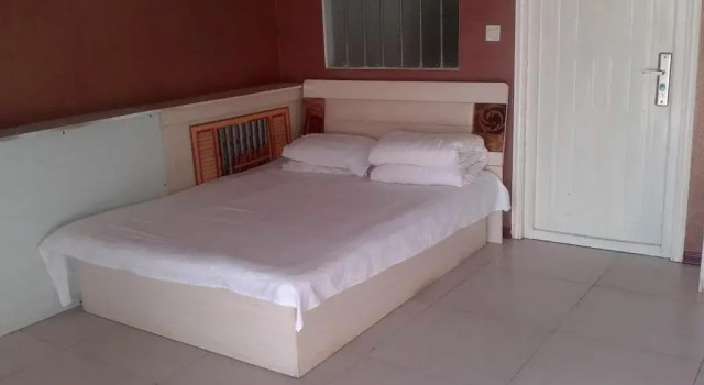 Grassland Phoenix Business Inn, Book Hotel Hotels in Inner Mongolia with Parking, Parking
