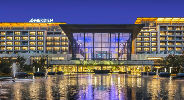 Двухместный номер Standard с видом на море Le Meridien Qingdao West Coast