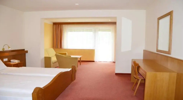 Полулюкс Hotel Fantur