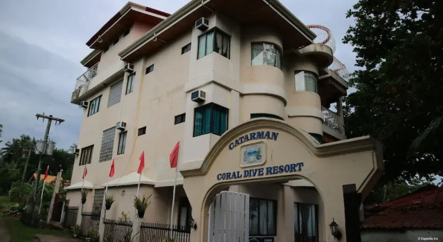 Coral Dive Resort