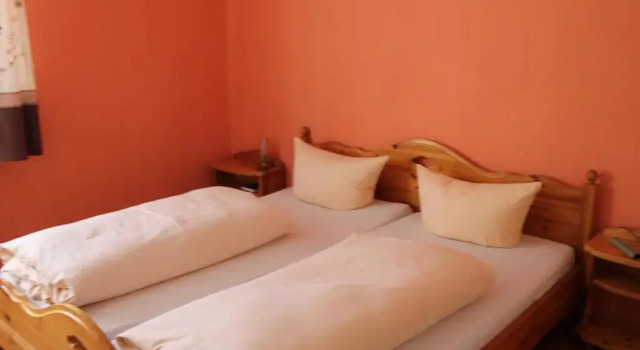 Landgasthof Heerlein, Rezervovat Hotel Hotely v Bavorsko s parkováním, Parkování