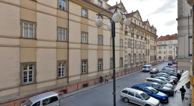 Stunning Charles Bridge Apartment, Reservar Apartamento Apartamentos em Praga, perto de Wallenstein Garden, Apartamento