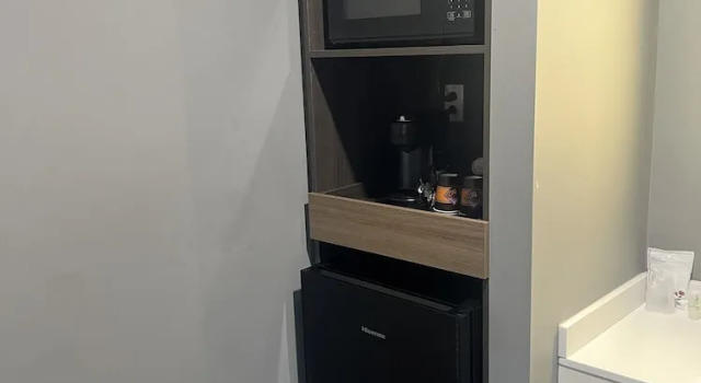 Четырёхместный номер Standard Complexe Dix80