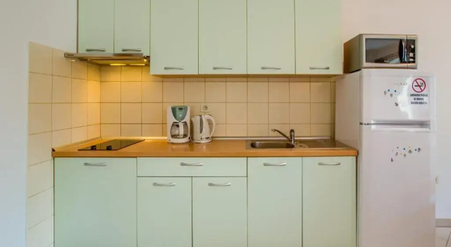 Apartments Kovačić, Забронировать Апартаменты/квартира Отели Приморско-Горанской жупания с парковкой, Парковка