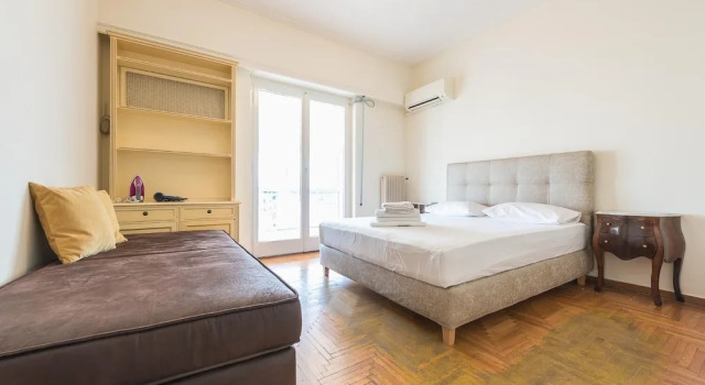 Victoria Capitan Apartment, Забронировать Апартаменты/квартира Отели Афины с парковкой, рядом с Театр Каролос Коун "Театрон технис", Парковка