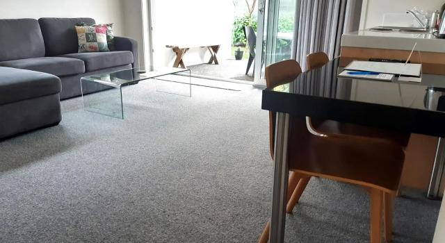 By The Sea On Sackville - Brand New Apartment, Buchen Sie Ferienwohnung Apartments in Taranaki, Ferienwohnung