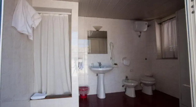 Двухместный номер Basic Hotel Joli