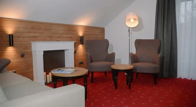 Апартаменты Hotel Alpenhof
