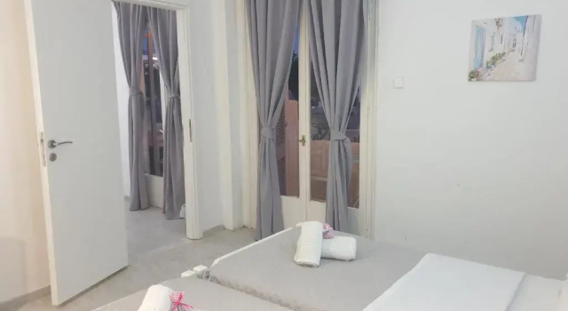 Четырёхместный номер Standard Syros Holidays