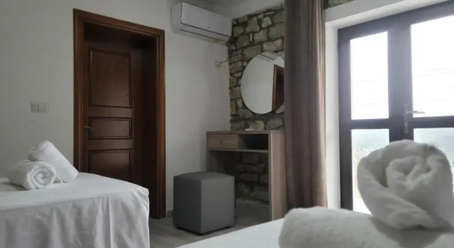 Te Gjyshi (at Grandfather), Buchen Sie Hotel Berat Qark Berat
