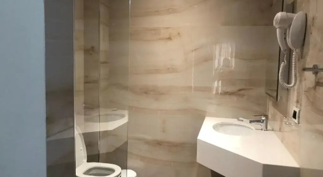 Четырёхместный номер Deluxe с балконом Hotel Vila Mare