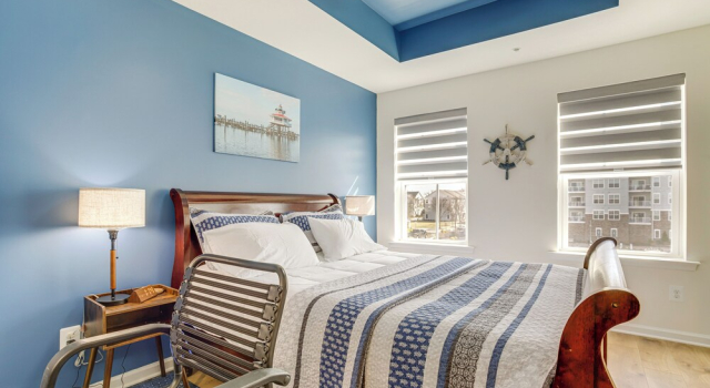 Walk to Dtwn: Waterfront Eastern Shore Townhome!, Varaa Huoneisto Cambridge Maryland