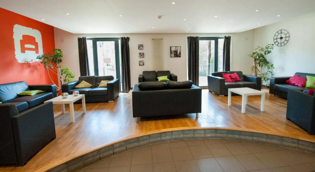 Malmedy Youth Hostel, Rezerwuj Hostel Tanie hotele w Liege