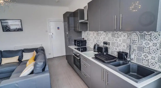 Четырёхместный номер Standard Beachmount Holiday Apartments