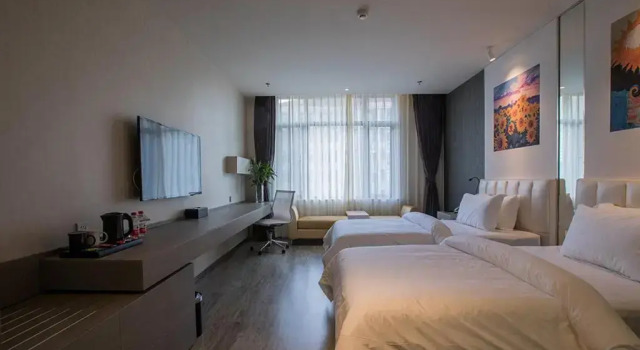 Четырёхместный номер Standard Metropolo Shenyang YuhongNewTown