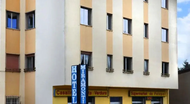 Hotel Miramonti Camigliatello Silano, Varaa Hotelli Camigliatello Silano 