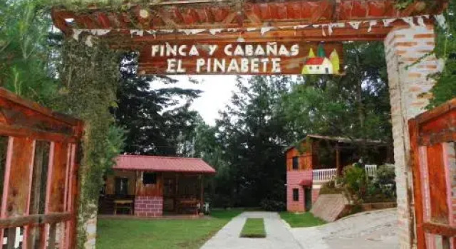 El Pinabete Finca & Cabañas, Reservar Hotel Las Pilas El Salvador