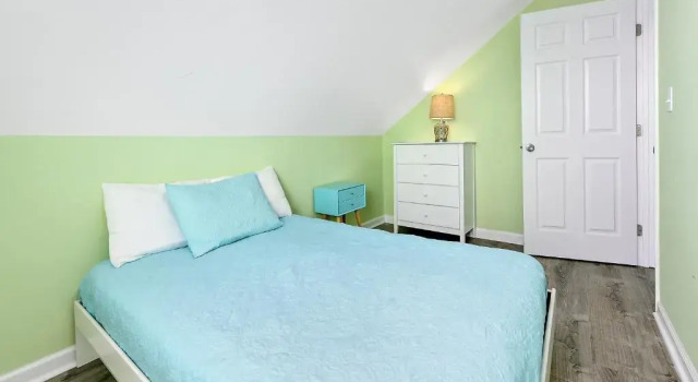 Люкс Commander Beach House Hotel