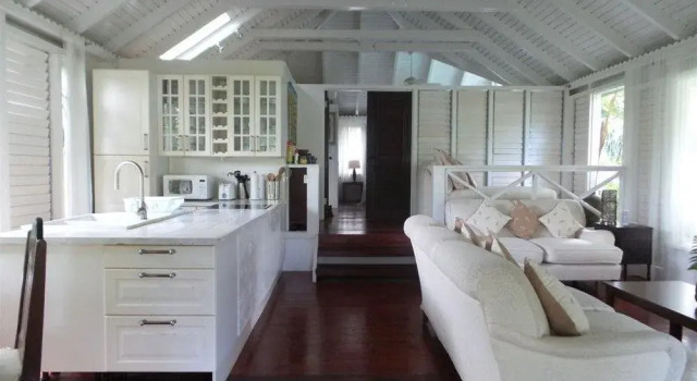 Le Jardin Creole, Book Hotel Hodges Bay 