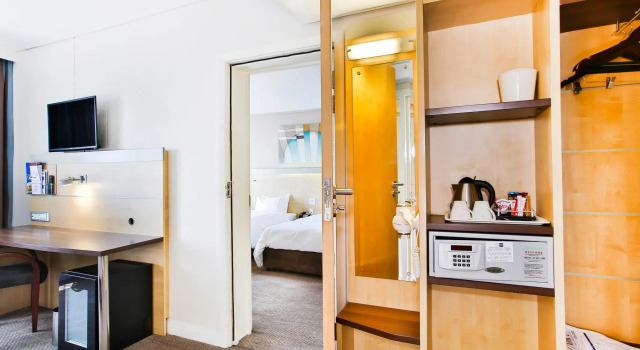 Двухместный номер Standard Holiday Inn Express Sandton-Woodmead by IHG