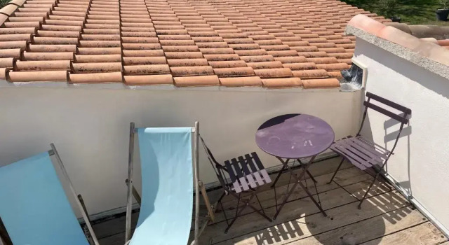 Studio Avec Piscine, Rezerwuj Hotel Hotele w Orgon z basenem, Basen