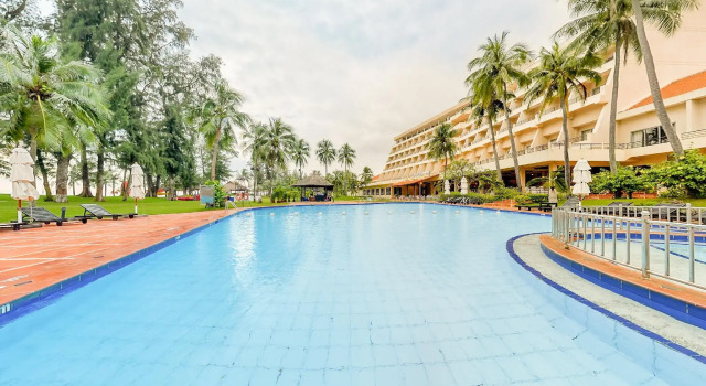 Кровать в общем номере Phan Thiet Ocean Dunes Resort